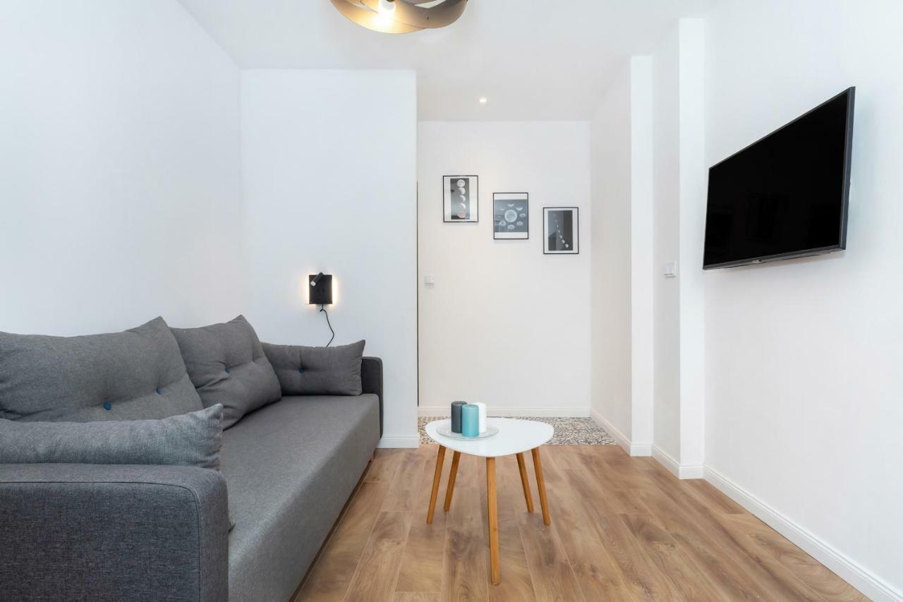 Pod Herkulesami By Renters Apartmán