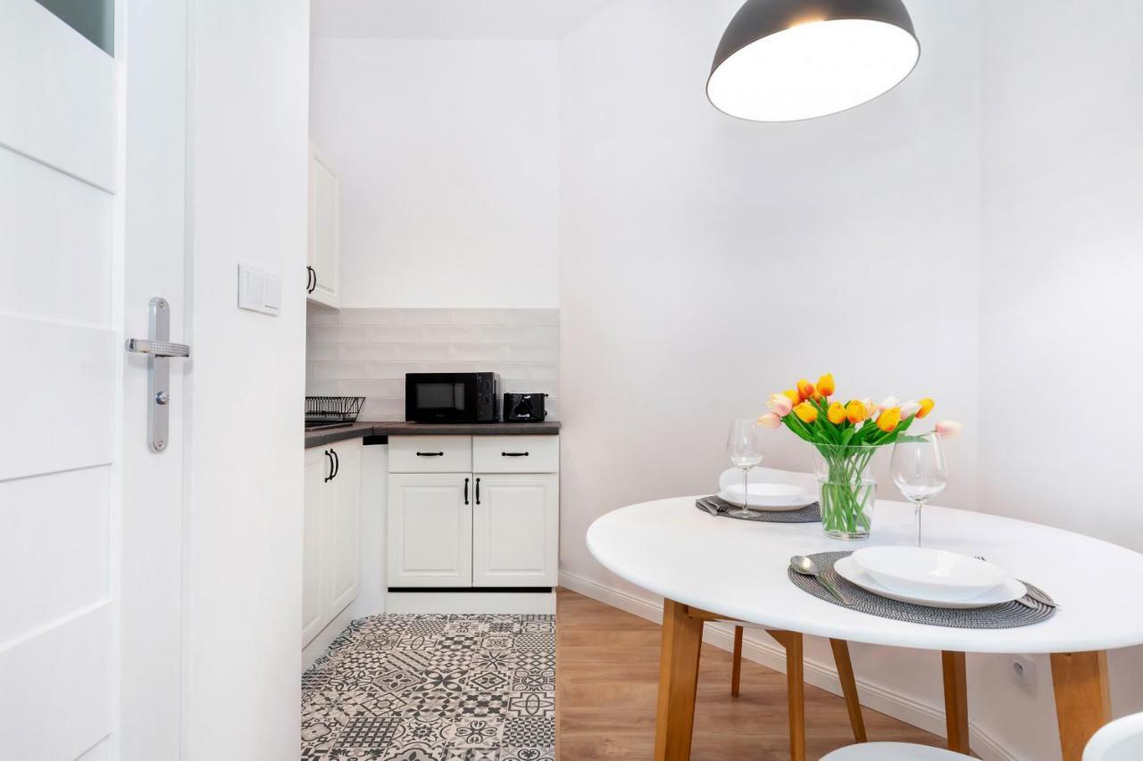 Pod Herkulesami By Renters Apartmán *